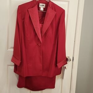 ML Studio Suite, 2 piece, Size 24W